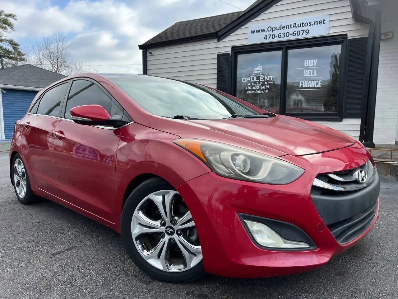Used 2014 Hyundai Elantra GT w/ Option Group 03 FWD image 1