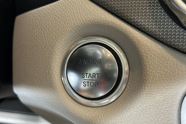 Used 2019 Mercedes-Benz GLA 250 4MATIC image 28