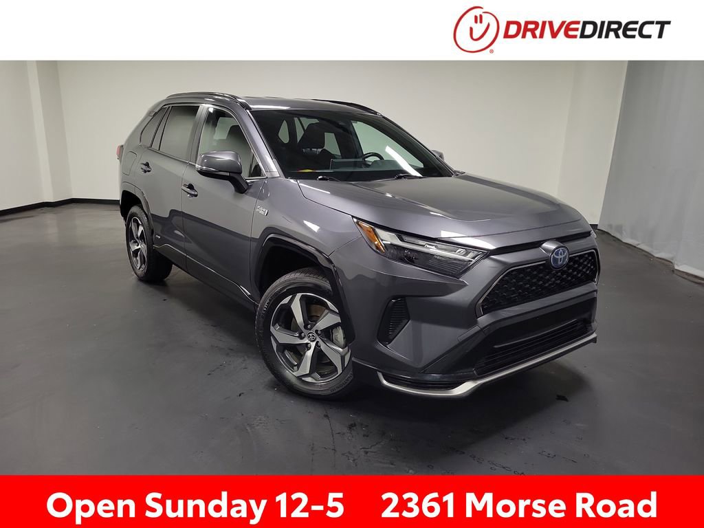 Used 2023 Toyota RAV4 SE AWD/4WD image 1