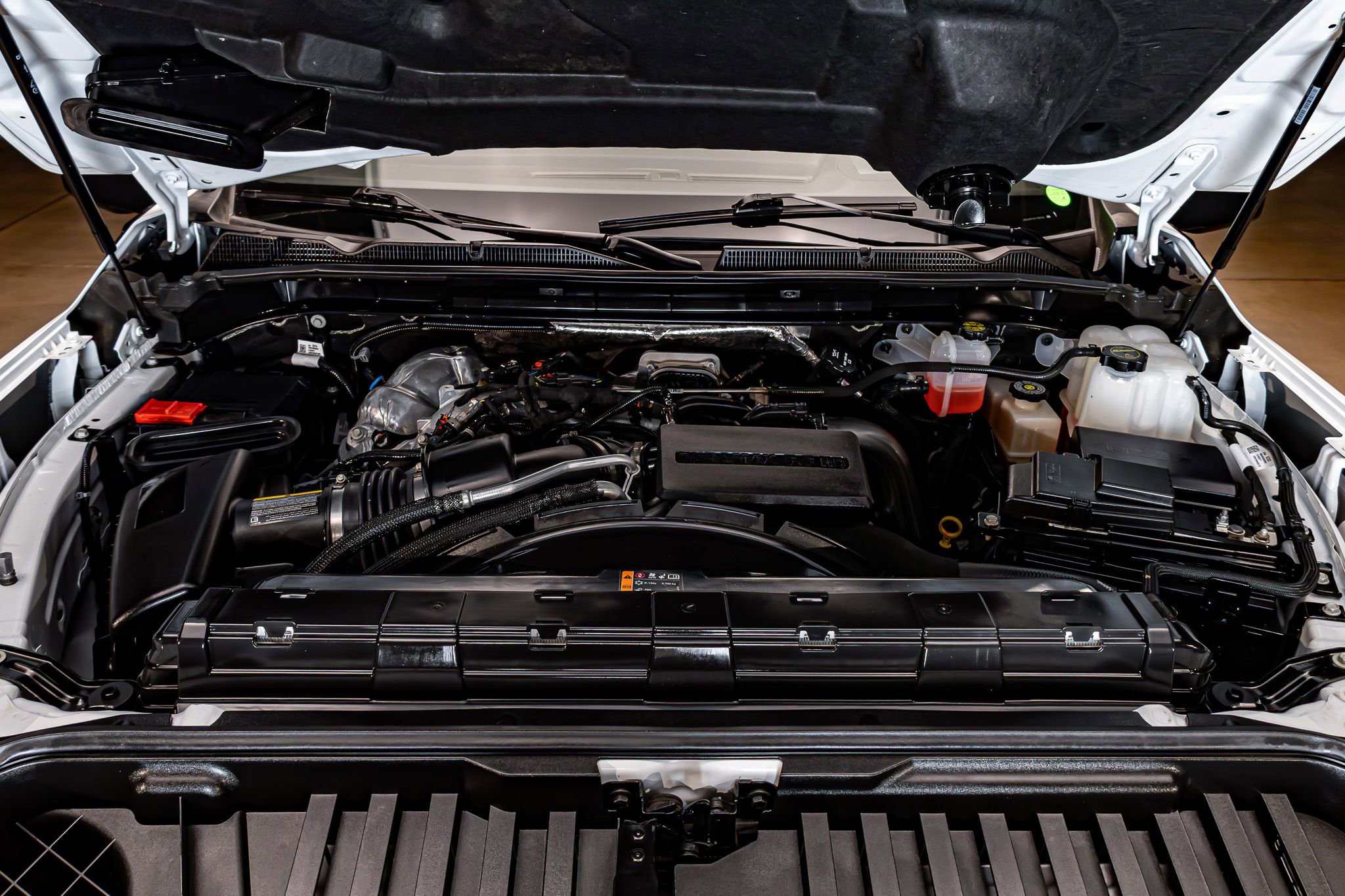 Used 2025 GMC Sierra 3500 AT4 w/ AT4 Premium Plus Package image 32