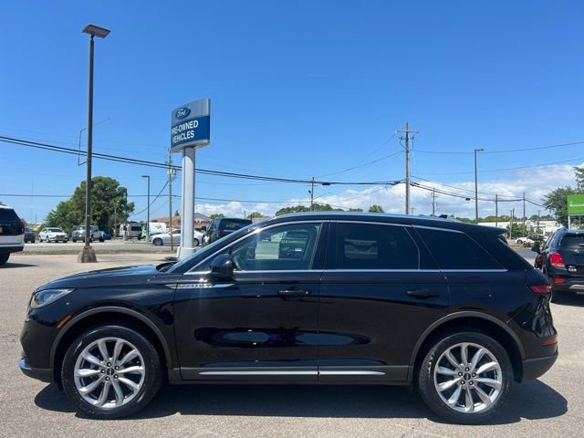 Used 2022 Lincoln Corsair AWD w/ Premium Package image 5