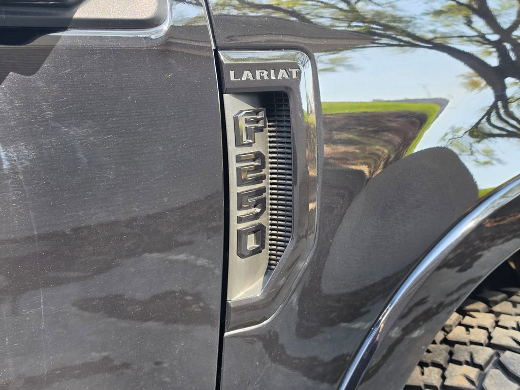 Certified 2022 Ford F250 Lariat w/ Tremor Off-Road Package image 55