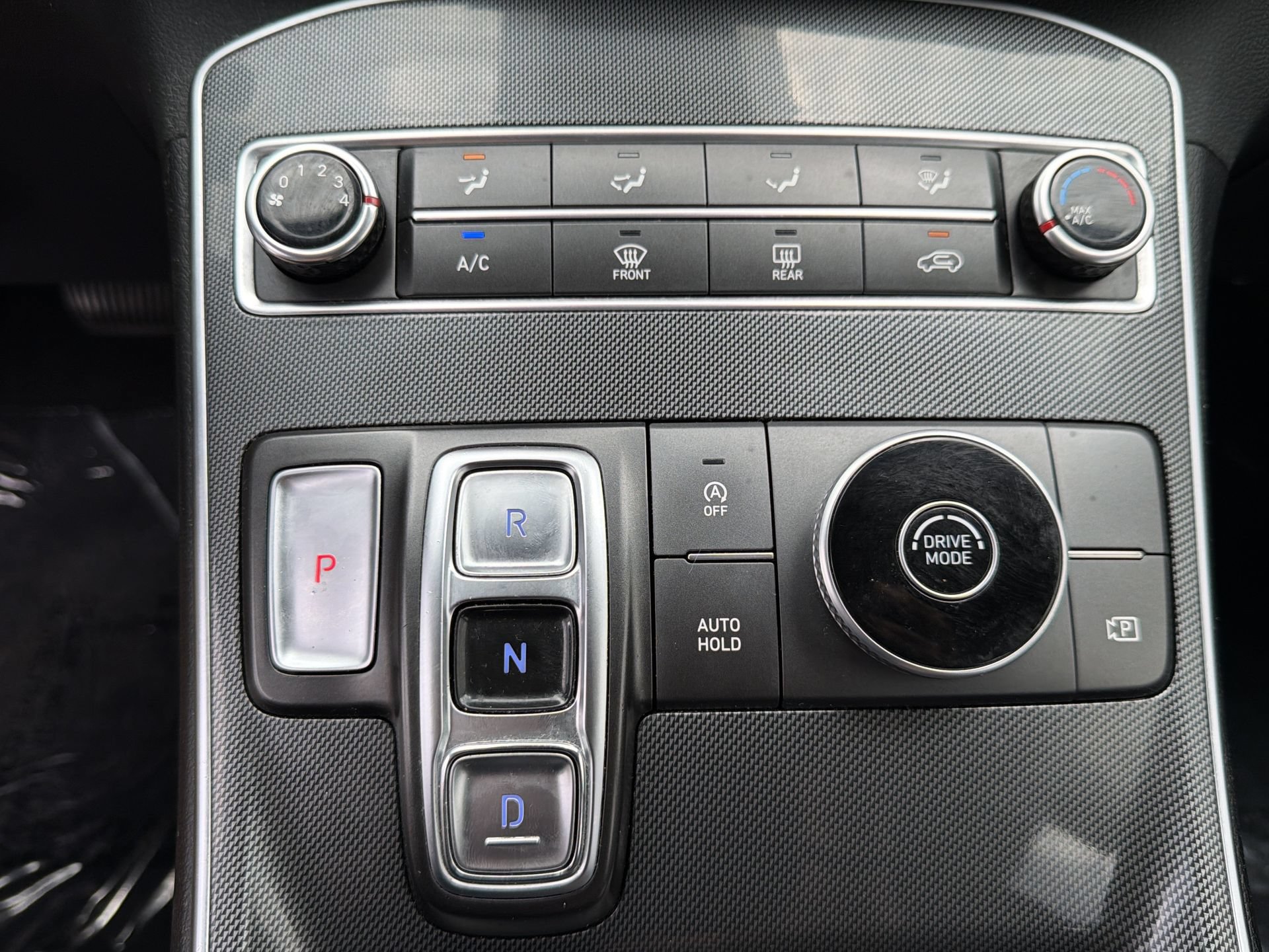 Used 2021 Hyundai Santa Fe SE FWD image 7