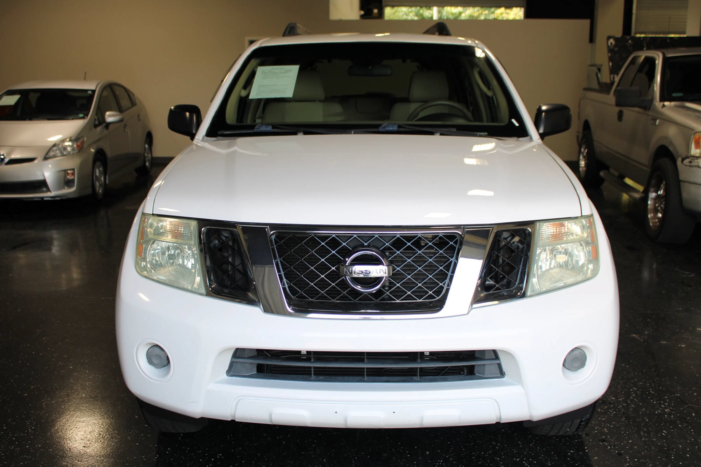 Used 2008 Nissan Pathfinder S RWD image 9