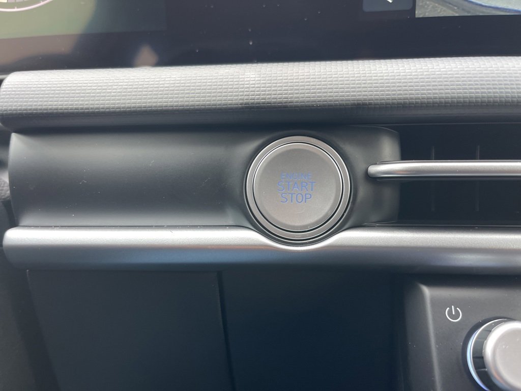 Certified 2026 Hyundai Tucson SE image 13