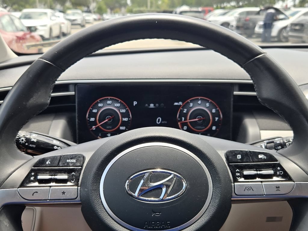 Certified 2023 Hyundai Tucson SEL w/ Convenience Package FWD image 19