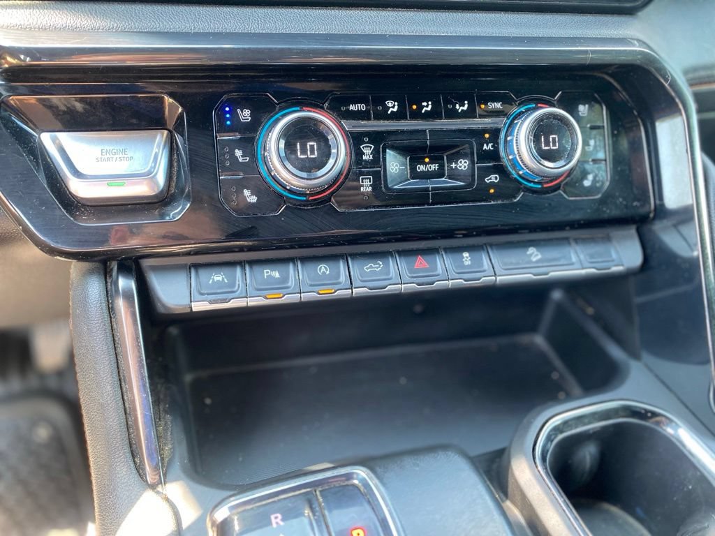 Used 2024 GMC Sierra 1500 AT4 w/ Technology Package AWD/4WD image 22