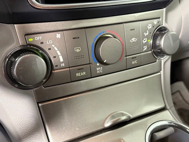 Used 2013 Toyota Highlander FWD image 20