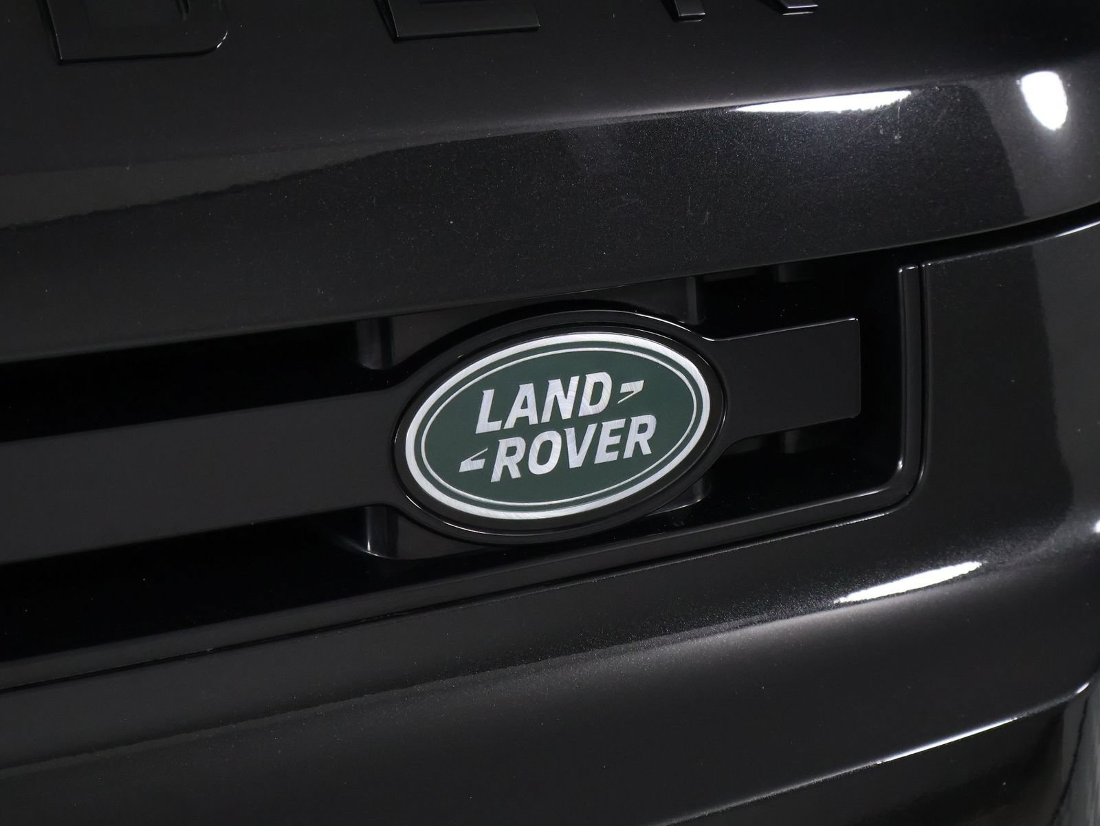 Used 2022 Land Rover Defender 110 X-Dynamic HSE AWD/4WD image 27