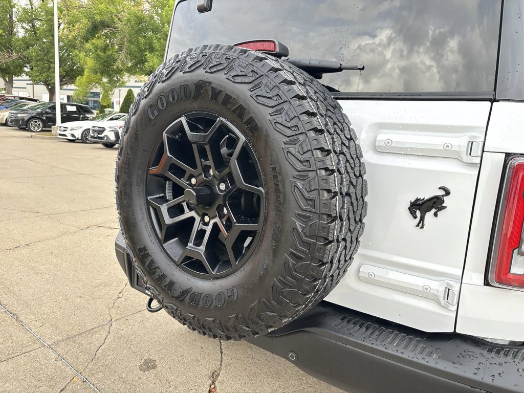 Used 2026 Ford Bronco Badlands AWD/4WD image 39
