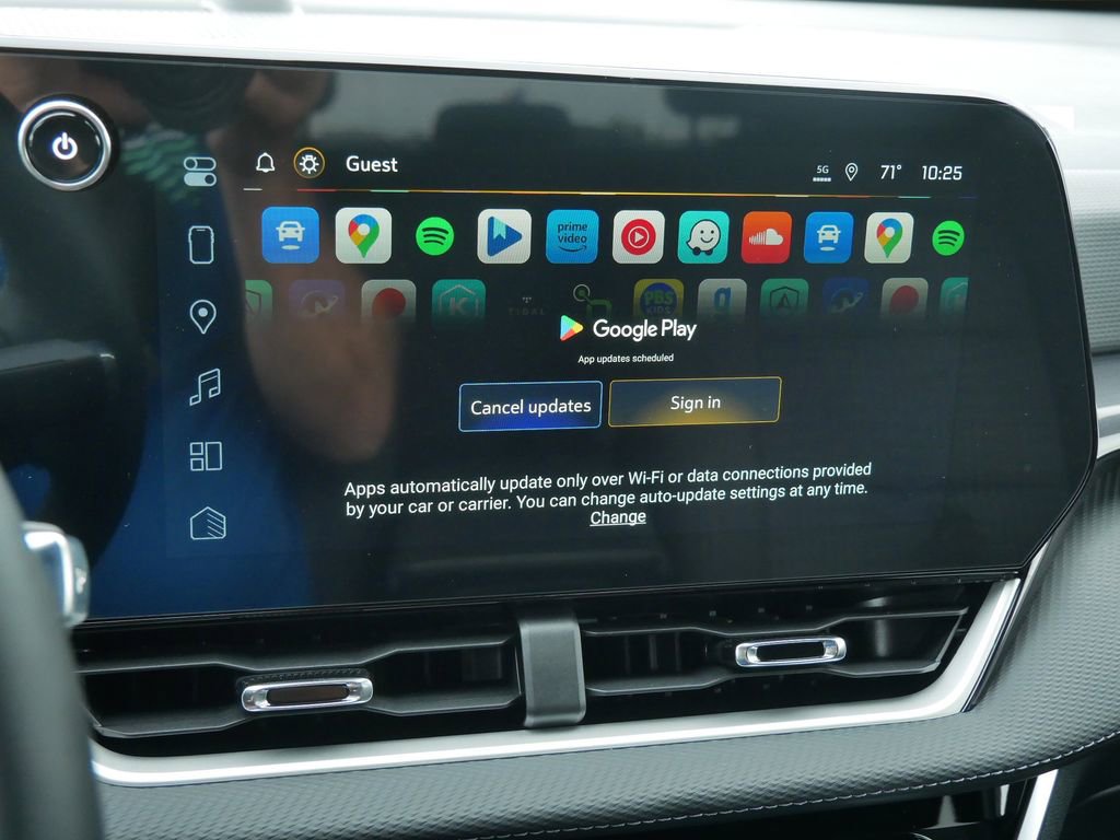 New 2026 Chevrolet Equinox LT image 18