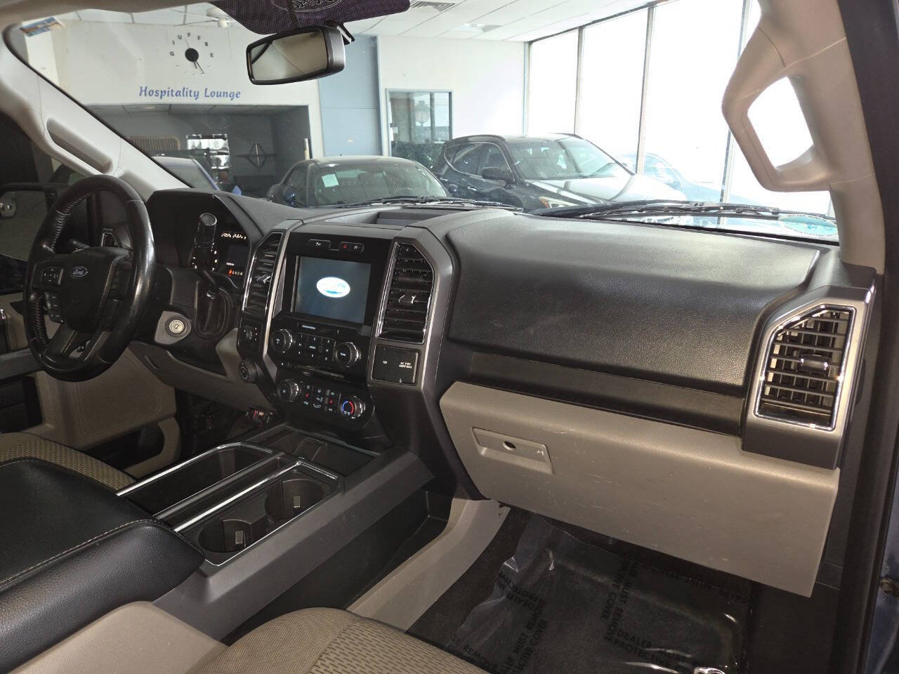 Used 2017 Ford F150 XLT w/ Equipment Group 302A Luxury AWD/4WD image 34