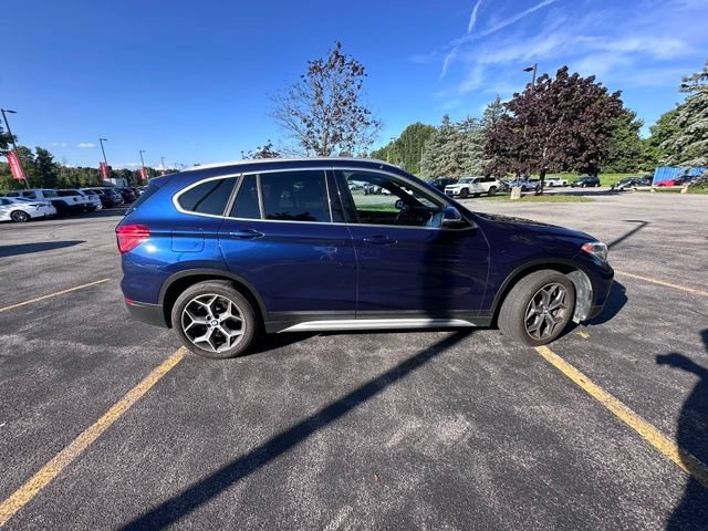 Used 2018 BMW X1 xDrive28i w/ Convenience Package AWD/4WD image 2
