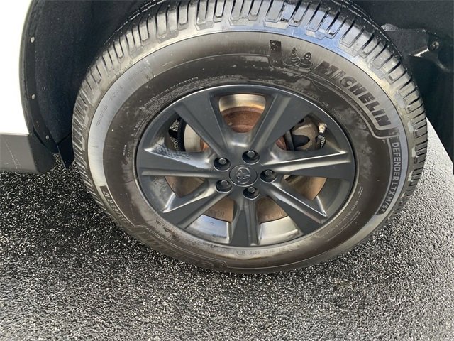 Used 2013 Toyota Highlander FWD image 31