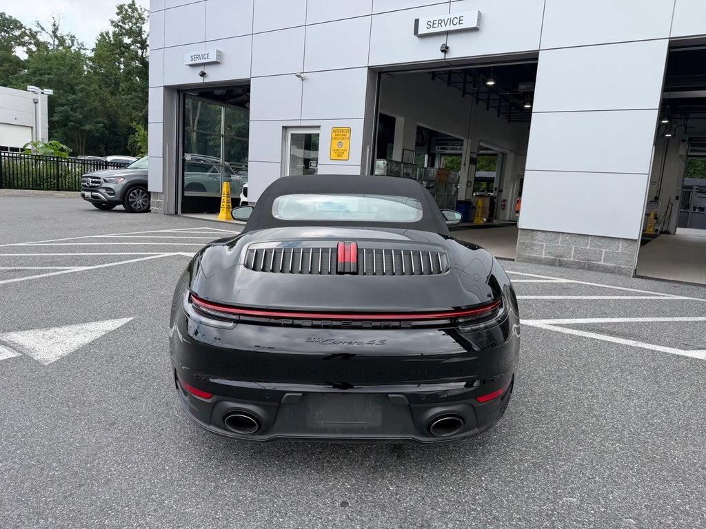 Used 2022 Porsche 911 Carrera 4S AWD/4WD image 18