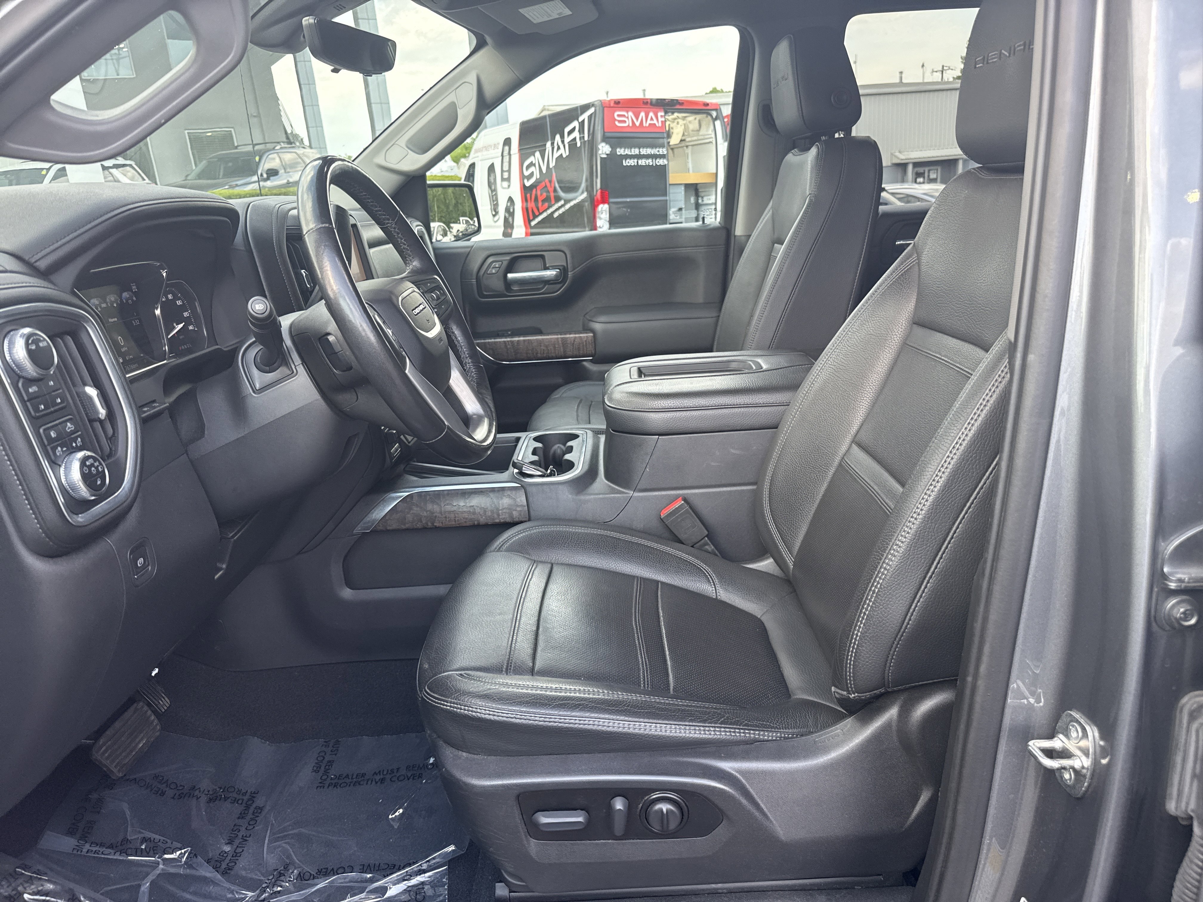 Used 2022 GMC Sierra 1500 Denali w/ Denali Reserve Package AWD/4WD image 41