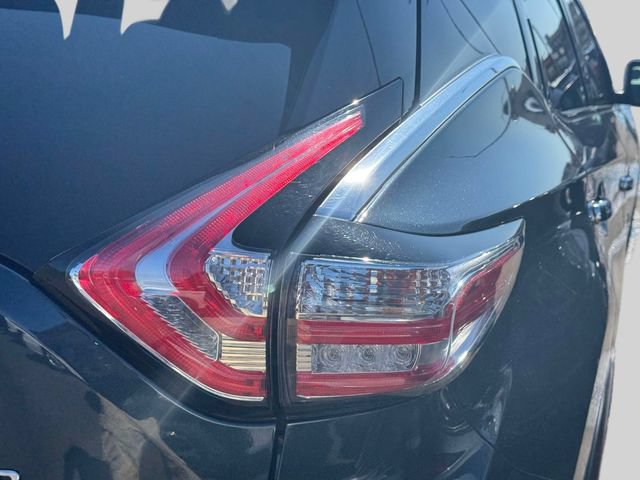 Used 2018 Nissan Murano S AWD/4WD image 13