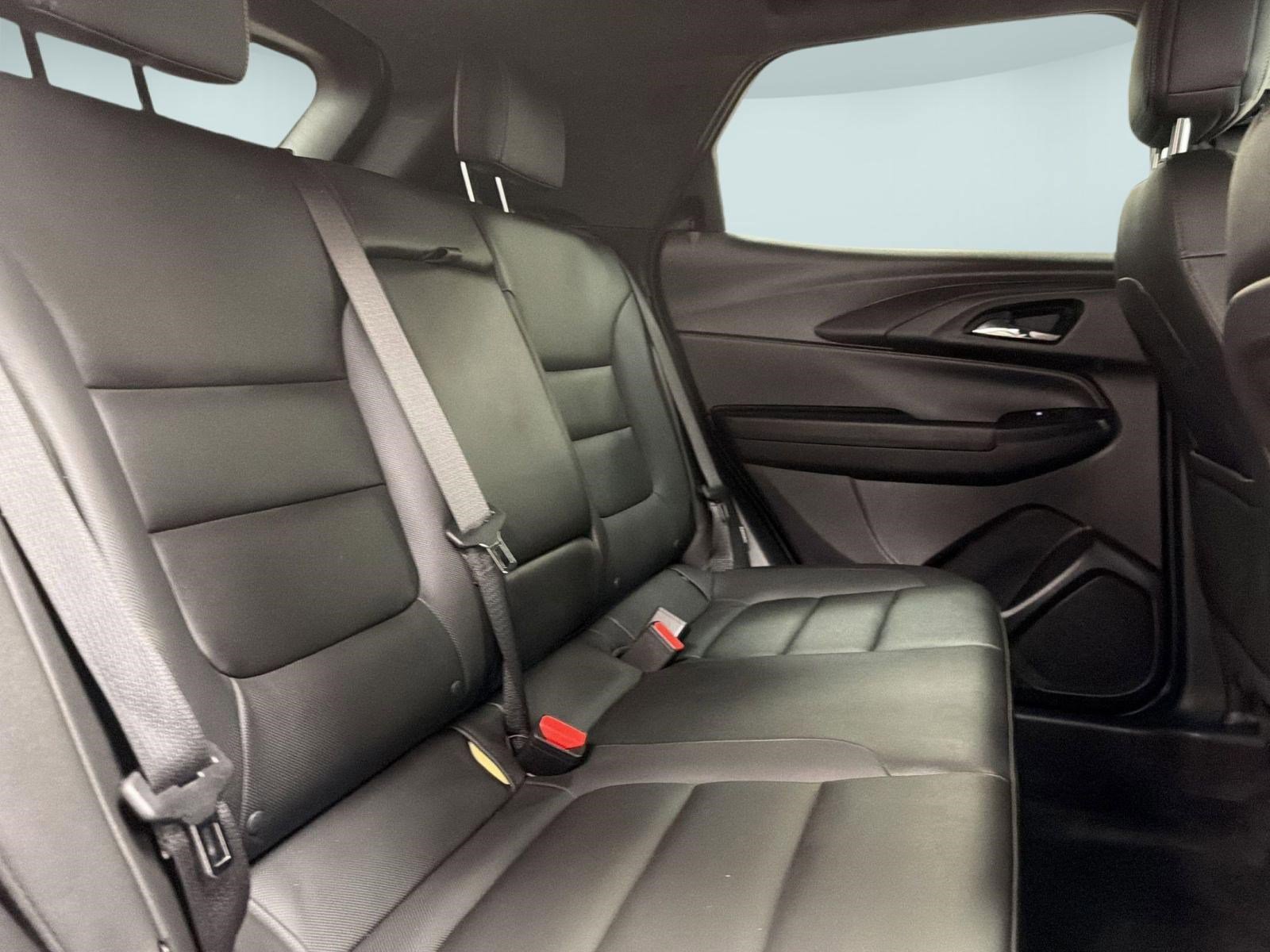 Used 2023 Chevrolet TrailBlazer ACTIV FWD image 30
