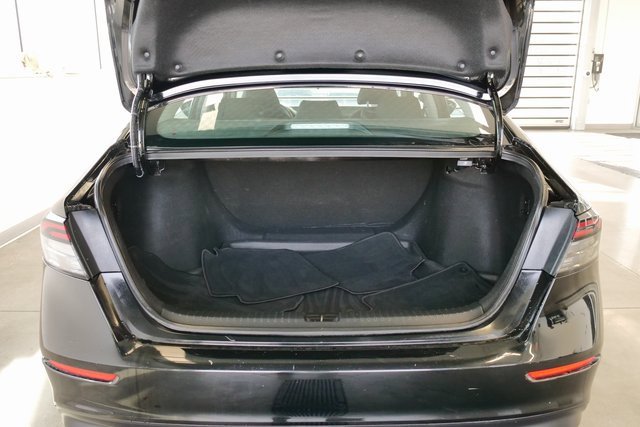 Used 2023 Honda Accord LX image 13