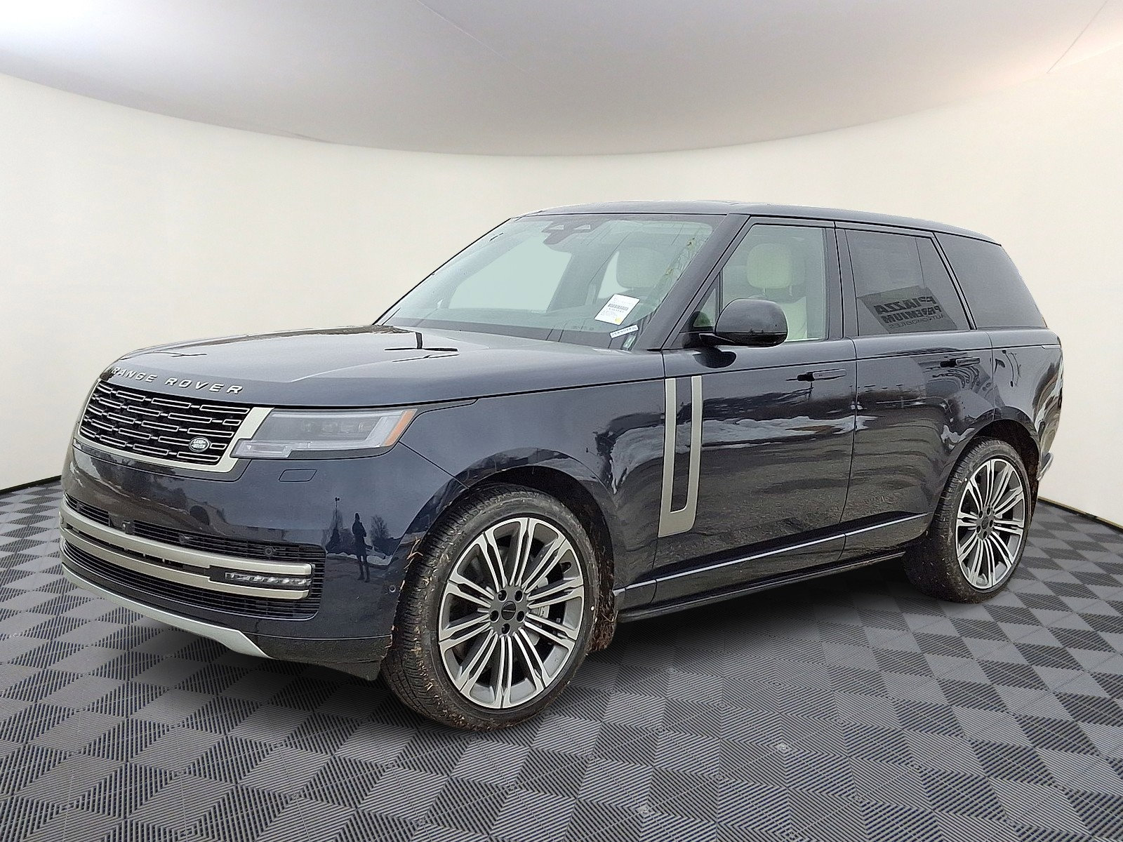 New 2026 Land Rover Range Rover SE