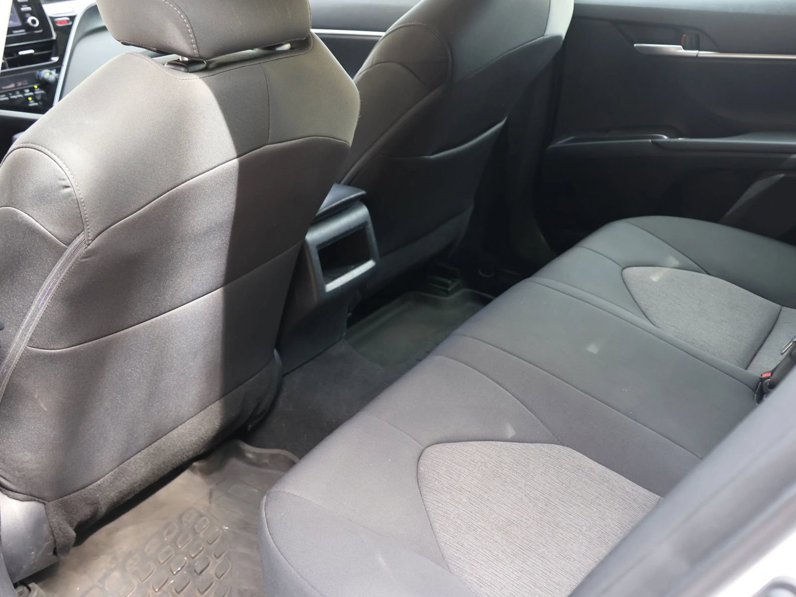 Used 2024 Toyota Camry LE w/ Convenience Package FWD image 11