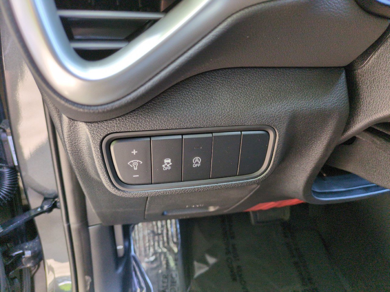New 2025 Kia Soul LX w/ LX Technology Package FWD image 16