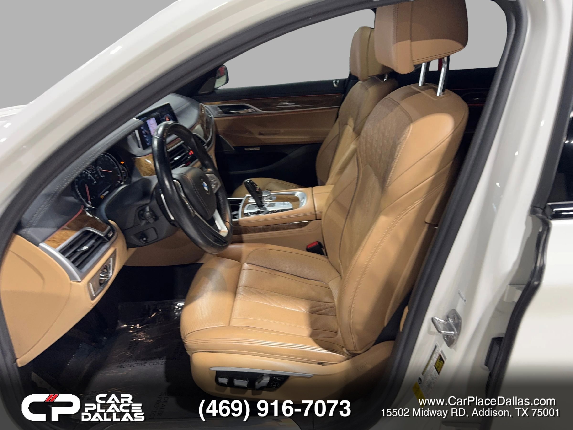 Used 2016 BMW 750i 750i Sedan 4D image 21