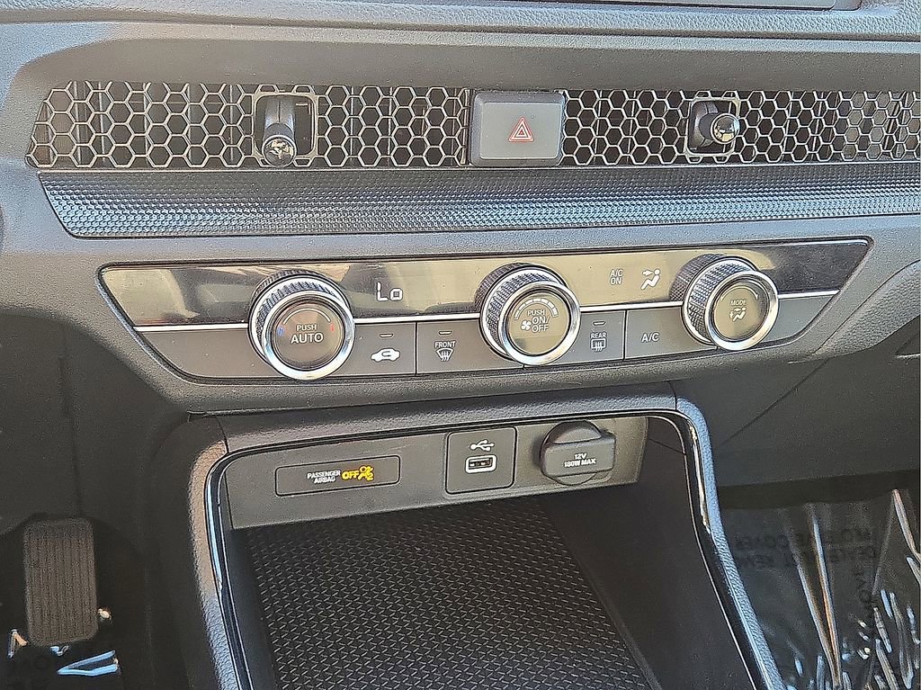 Used 2025 Honda CR-V LX image 27