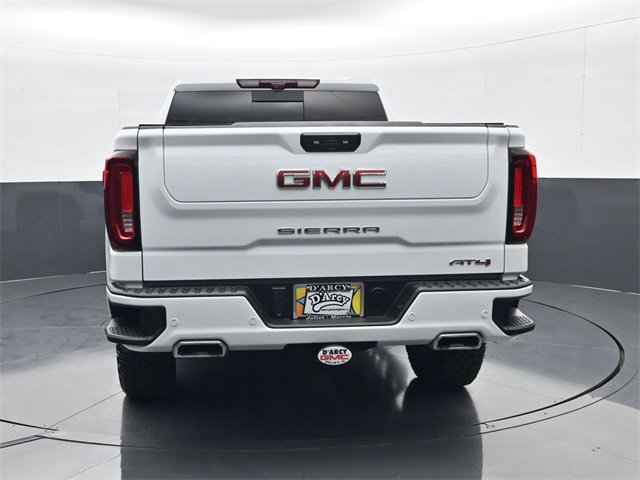 Used 2024 GMC Sierra 1500 AT4 w/ Technology Package image 6