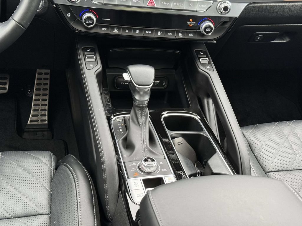 Used 2025 Kia Telluride SX Prestige X-Pro AWD/4WD image 13