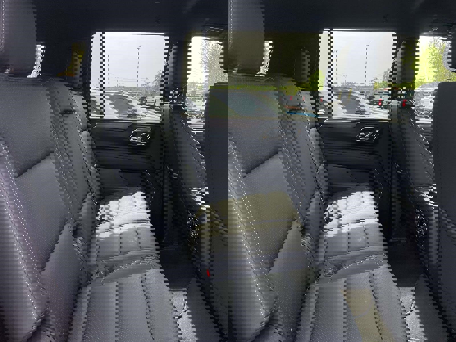 Used 2024 Chevrolet Suburban LS w/ Driver Alert Package AWD/4WD image 17