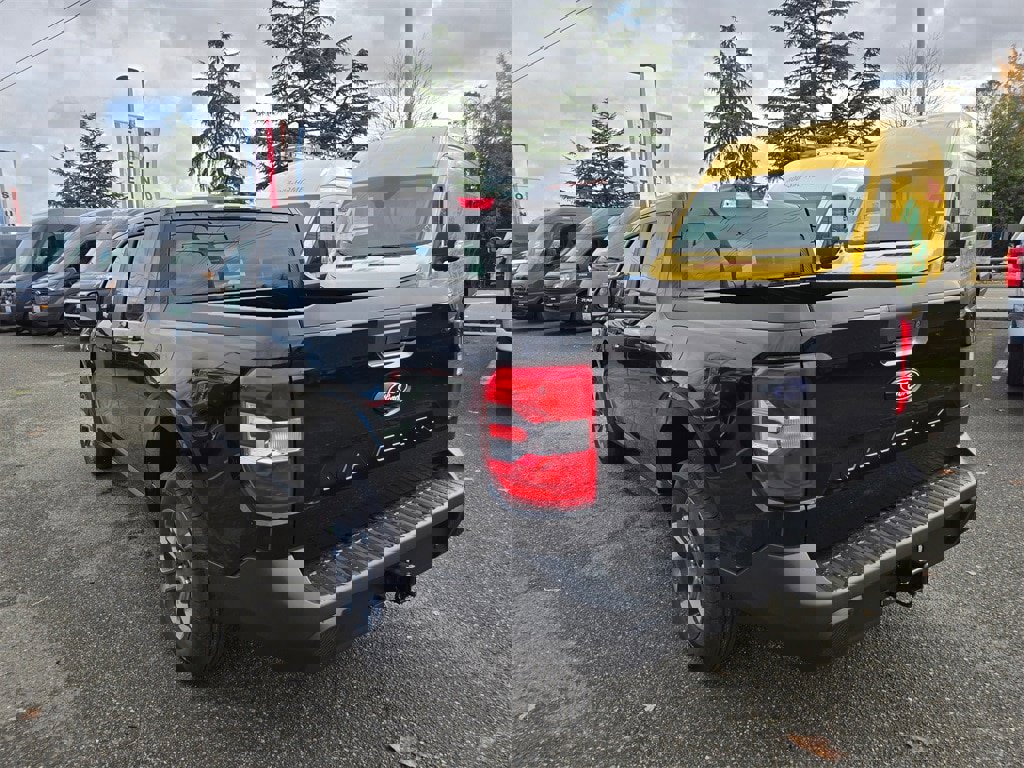 New 2025 Ford Maverick XLT w/ Equipment Group 301A image 7