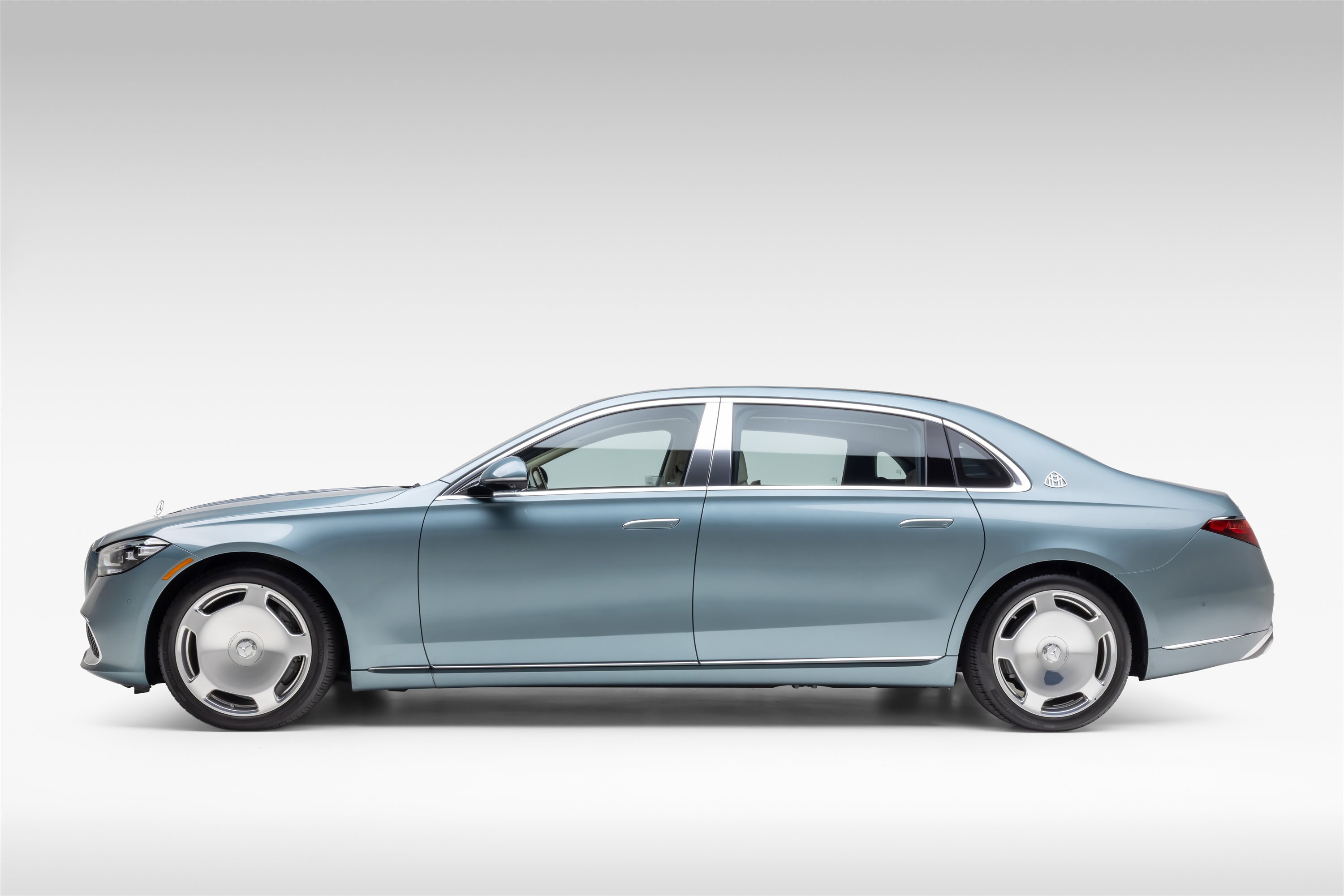Used 2026 Mercedes-Benz Maybach S 580 4MATIC image 3