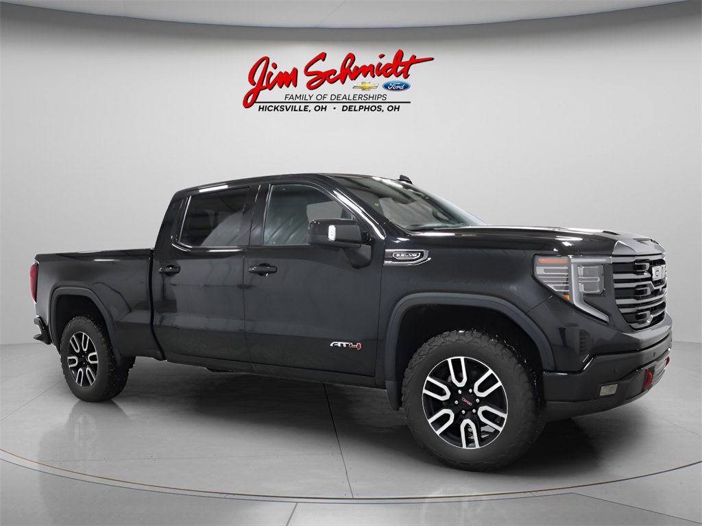 Used 2023 GMC Sierra 1500 AT4 w/ Technology Package image 1
