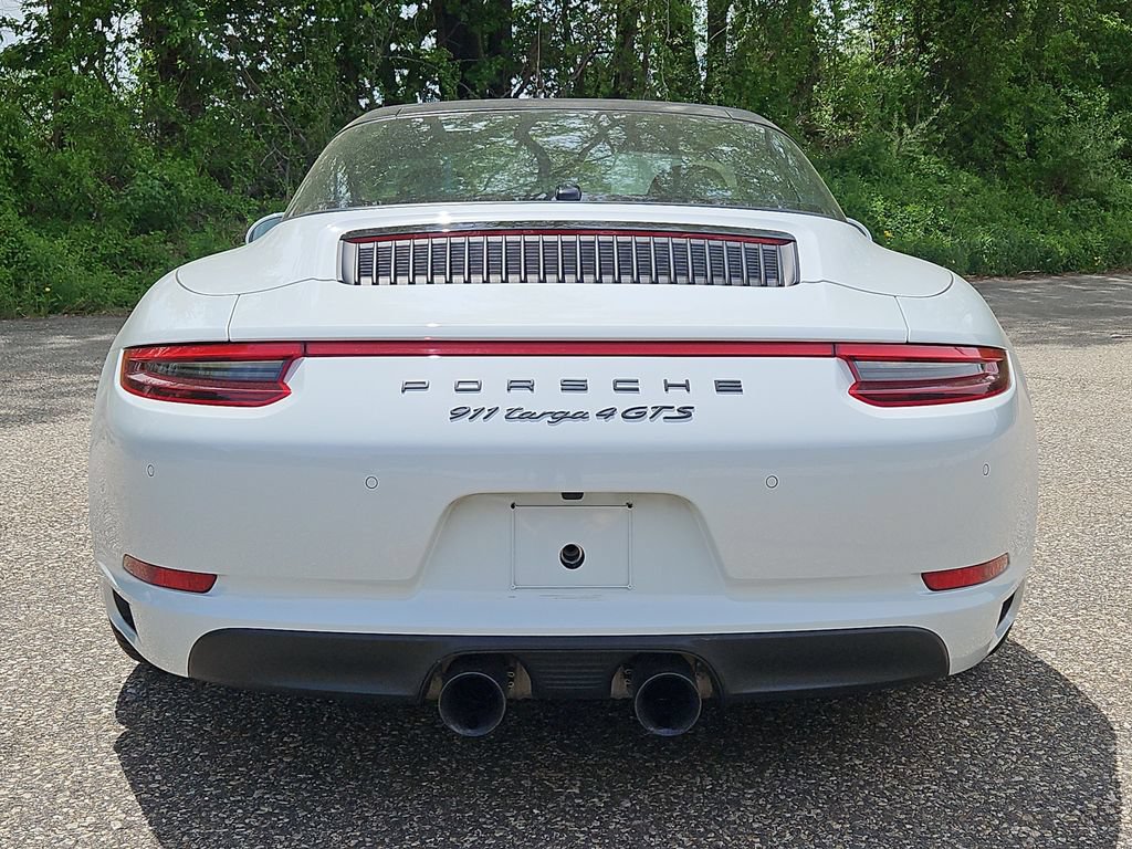 Certified 2019 Porsche 911 Targa 4 GTS AWD/4WD image 6
