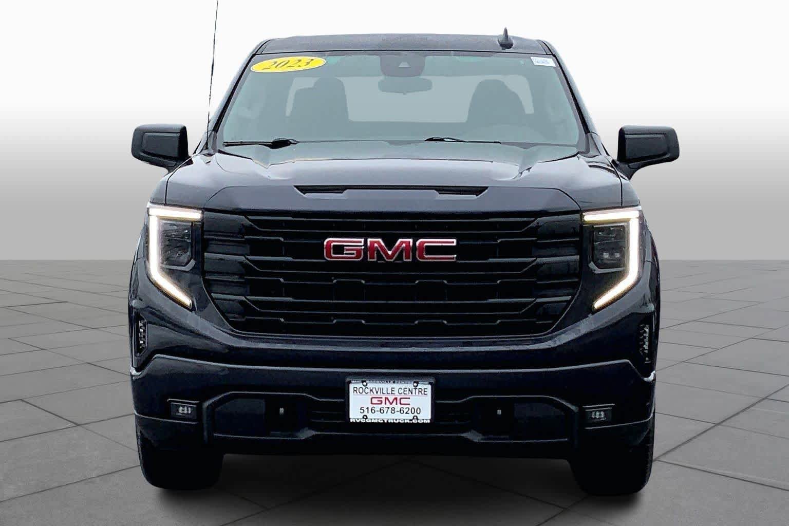 Used 2023 GMC Sierra 1500 Elevation image 4