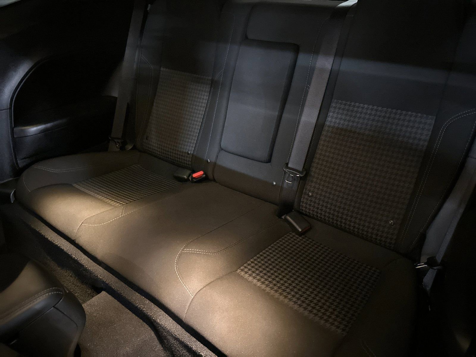 Used 2023 Dodge Challenger SXT image 14