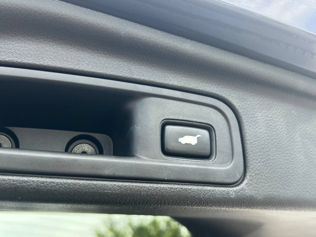 Used 2017 Honda Pilot Elite image 20