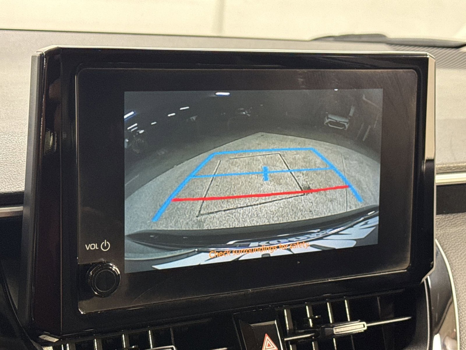 Used 2025 Toyota Corolla LE image 31