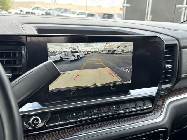 Used 2024 GMC Sierra 1500 SLE image 17