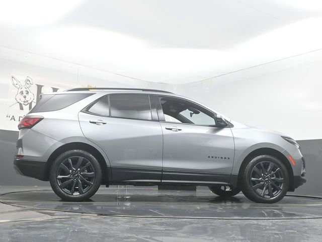 Used 2023 Chevrolet Equinox RS w/ RS Leather Package image 54
