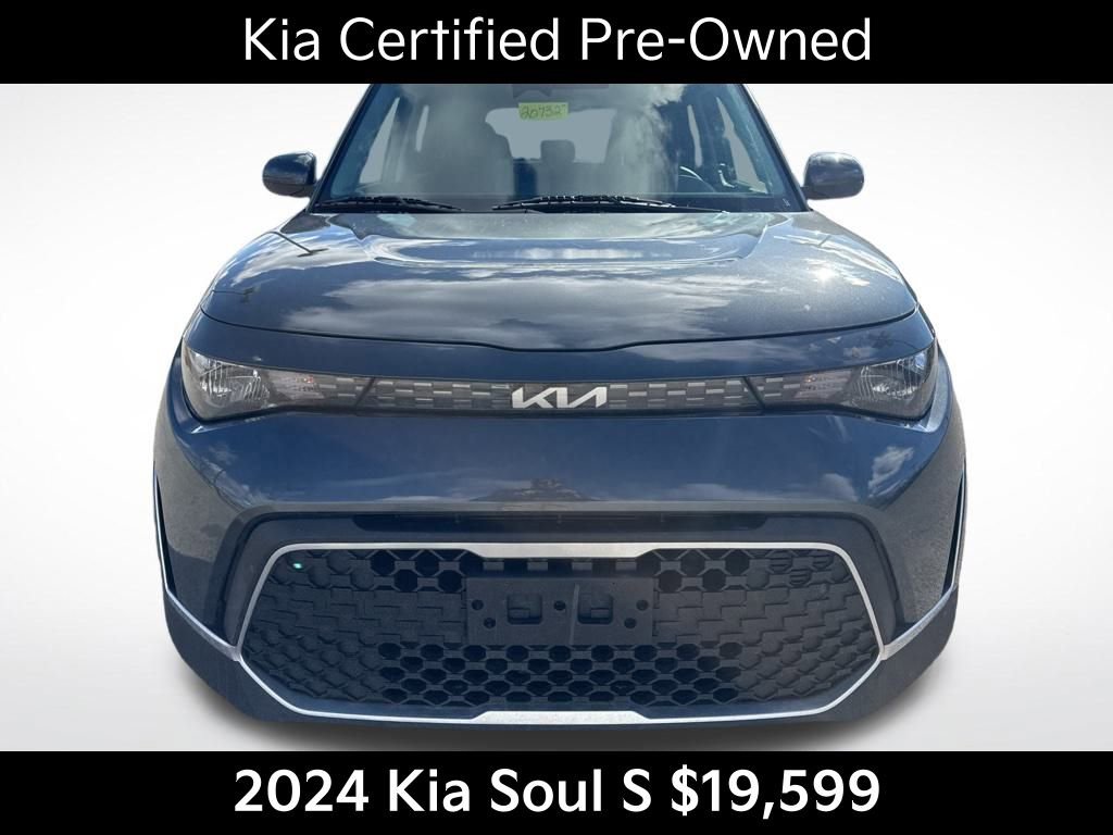 Certified 2024 Kia Soul S image 9