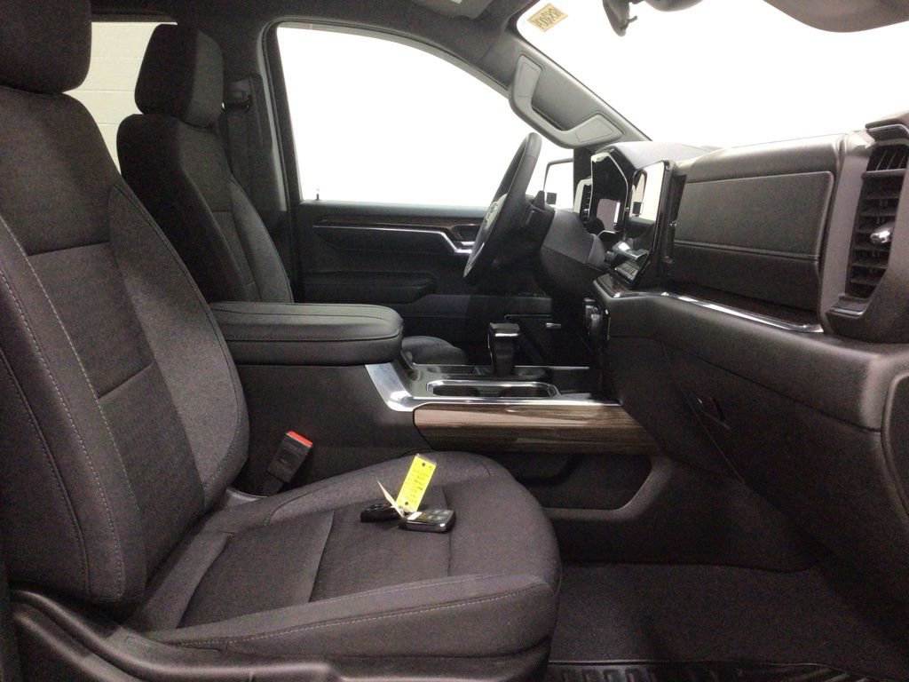 Used 2023 Chevrolet Silverado 1500 RST w/ Convenience Package II image 34