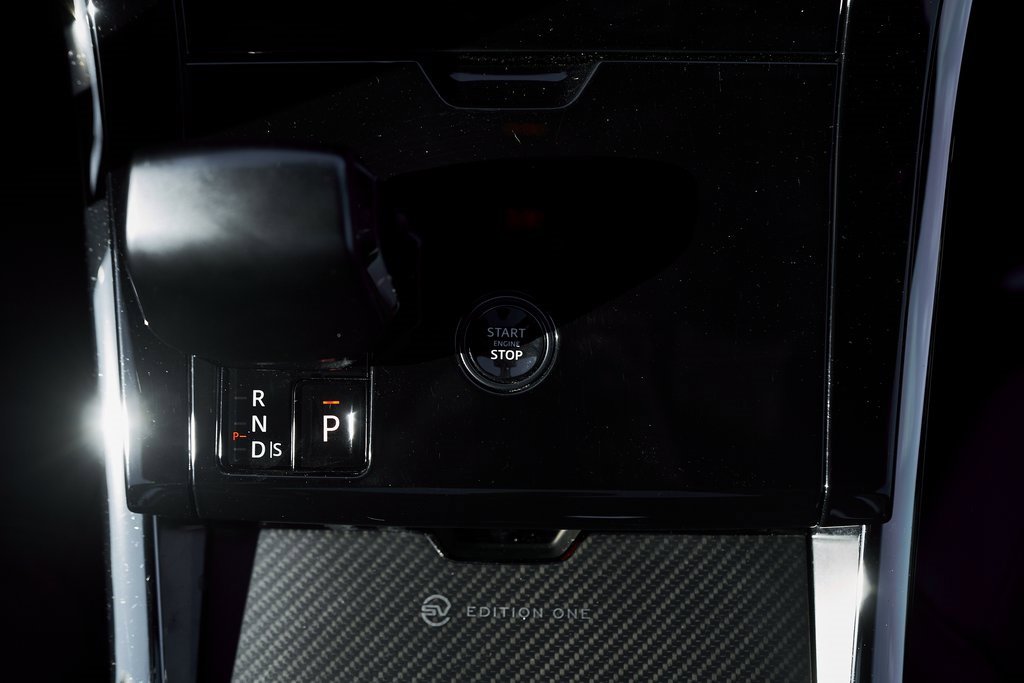 Used 2024 Land Rover Range Rover Sport SV Edition One Carbon Bronze image 68