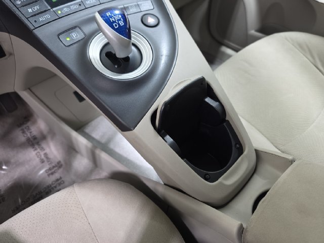 Used 2010 Toyota Prius Two FWD image 23