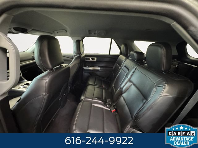 Used 2023 Ford Explorer XLT w/ Equipment Group 202A AWD/4WD image 21