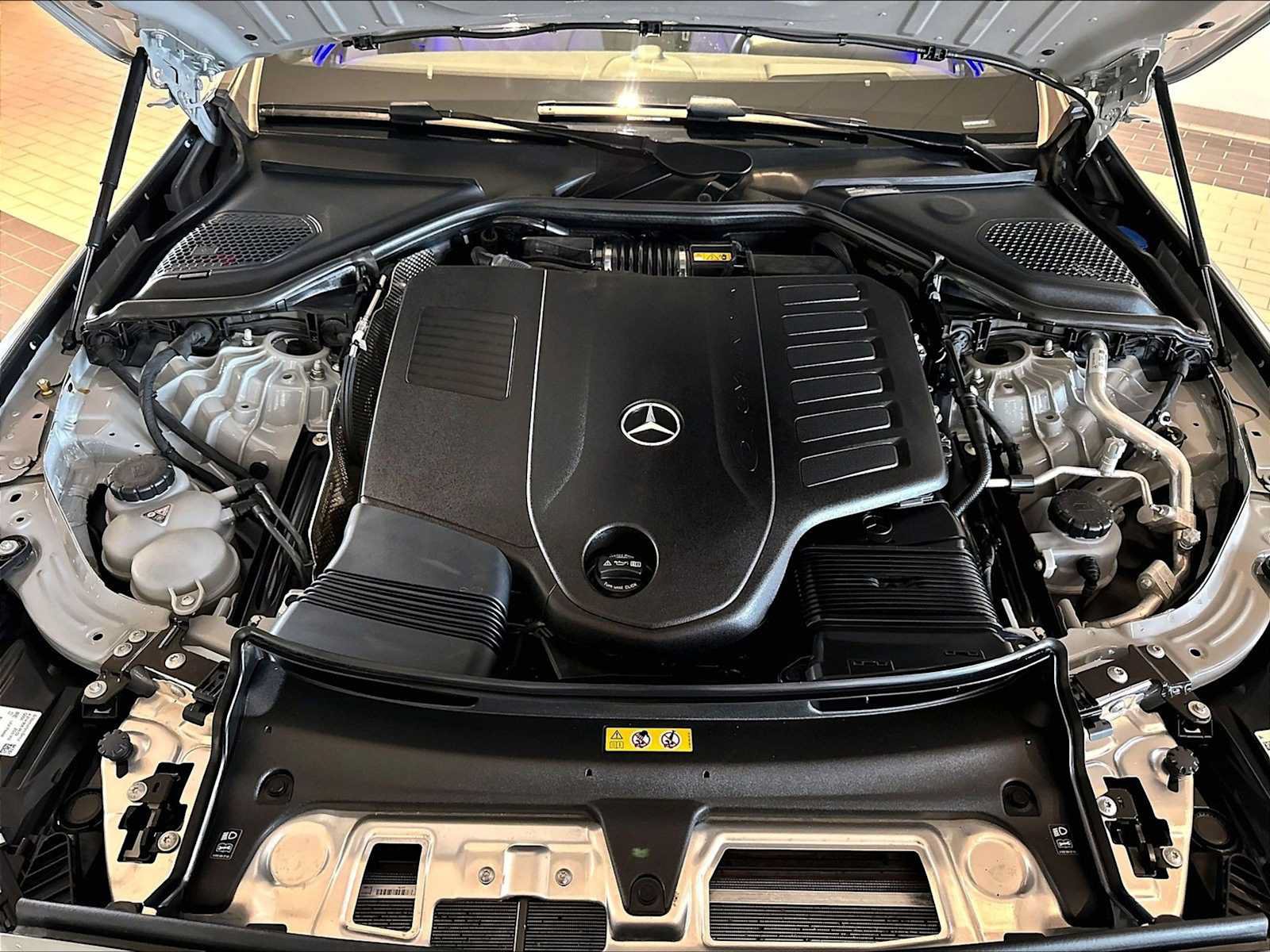 Used 2024 Mercedes-Benz E 450 4MATIC Sedan image 24