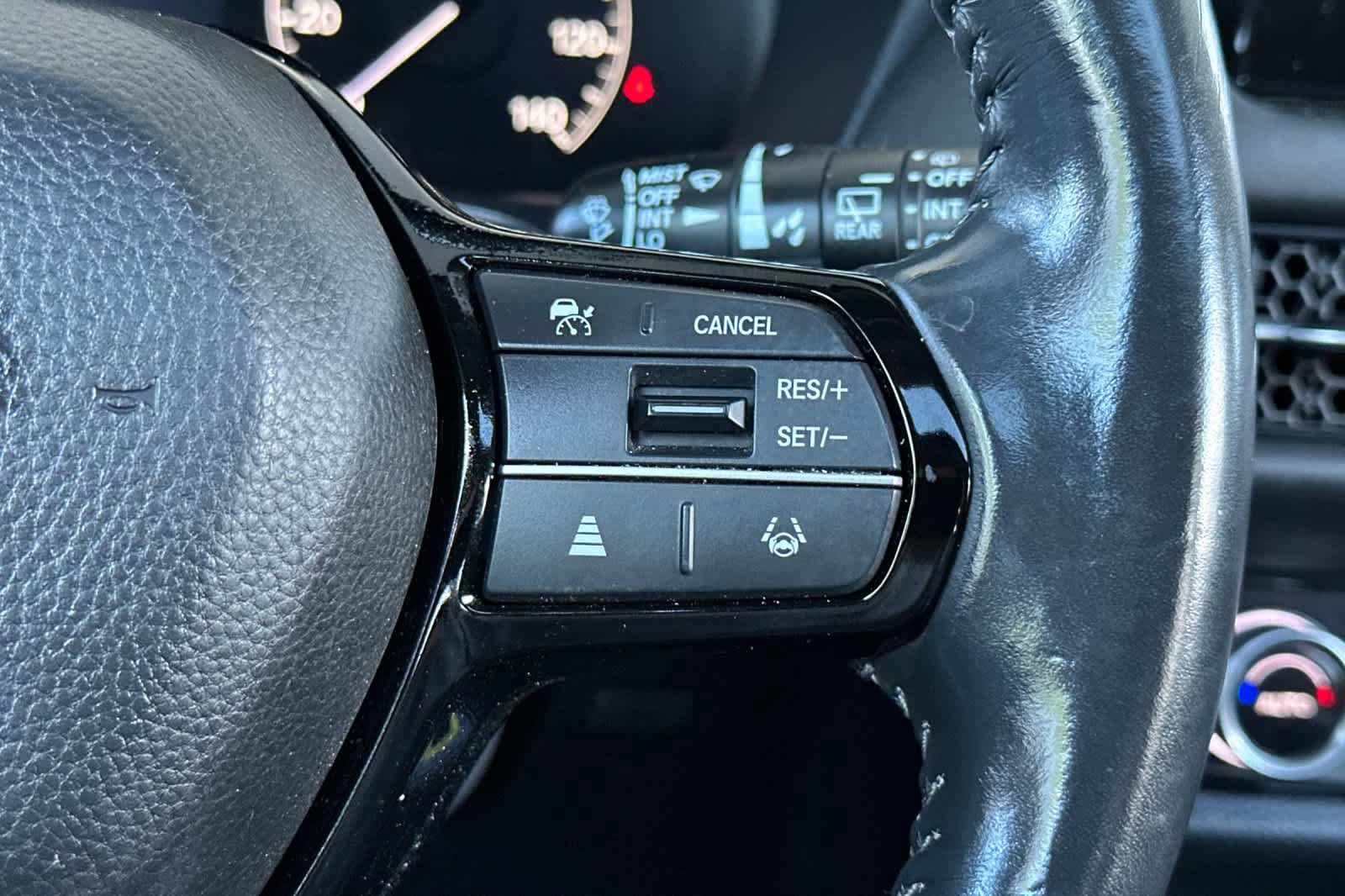 Used 2023 Honda HR-V EX-L image 26