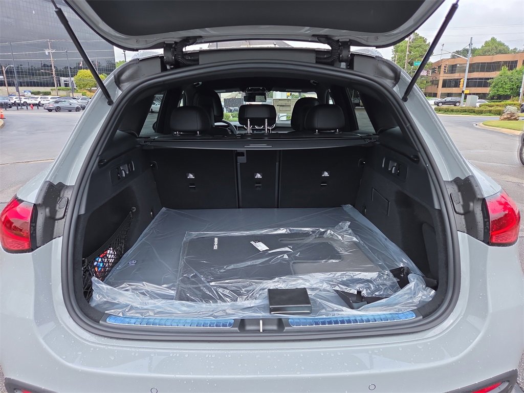 New 2026 Mercedes-Benz GLC 300 4MATIC image 14