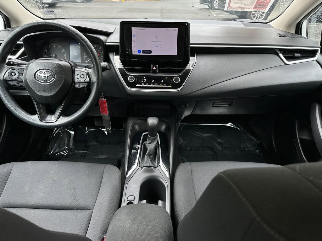 Used 2023 Toyota Corolla LE FWD image 12